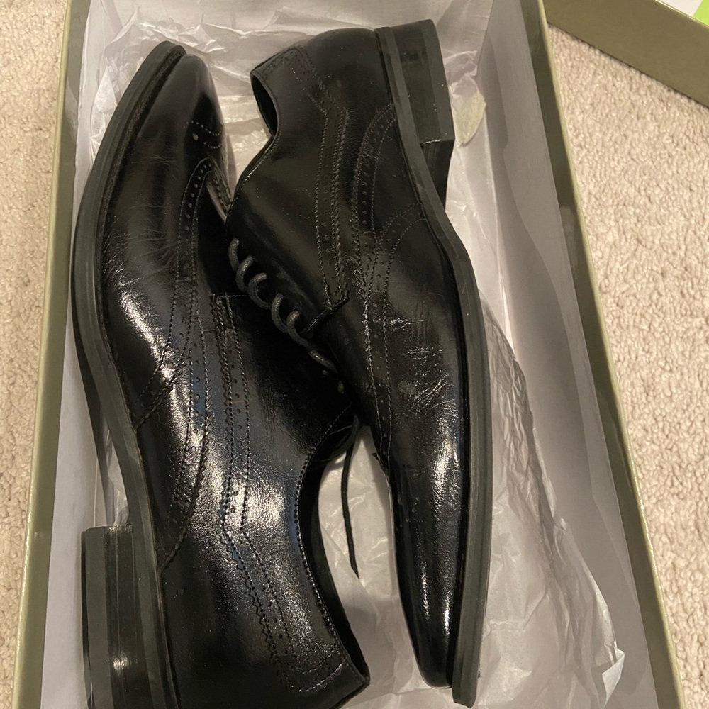 Giovanni Lincoln black 10 1/2 dress shoes